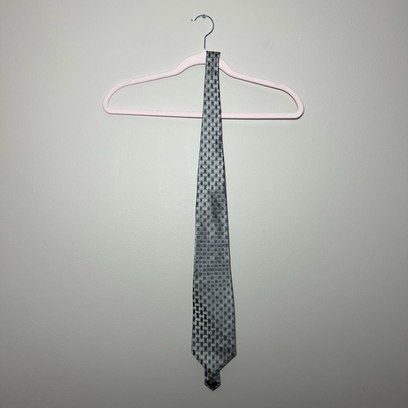 Vintage Geoffrey Beene Silk Tie - Picture 1 of 6